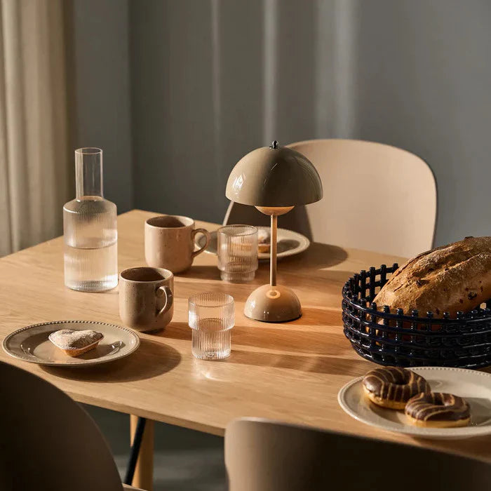 Scandinavische Tafellamp Draadloos LED Dimbaar Design