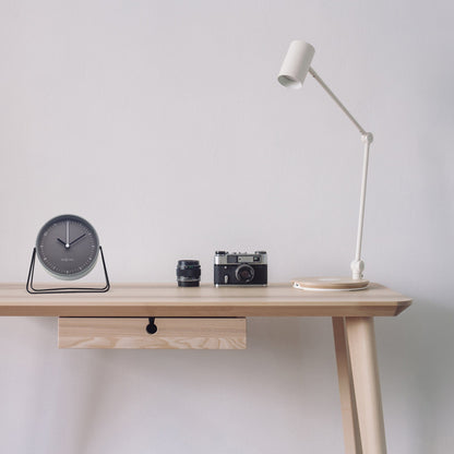 Stille Wekker Metaal – Tafelwekker Design – Berlin Table
