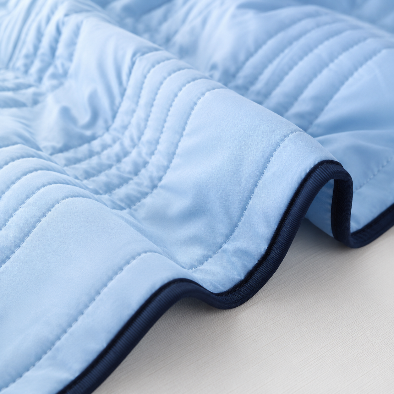 ChillBreeze - Cooling Blanket for Refreshing Nights