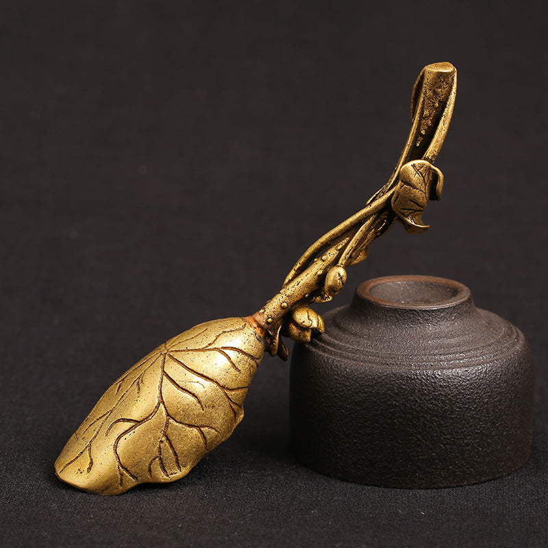 Theelepel Lotus Messing Design