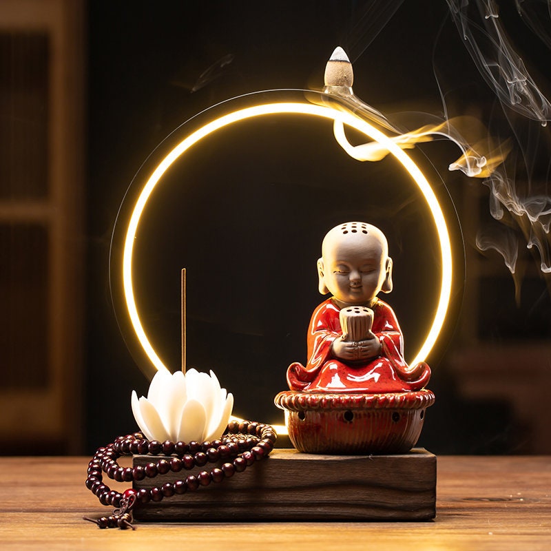 Zittende Boeddha Backflow Wierookhouder met LED